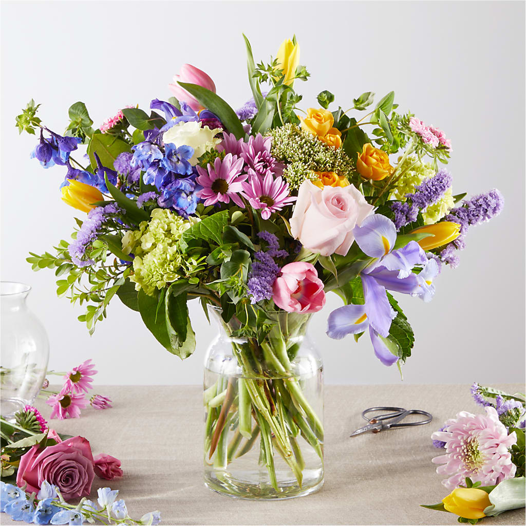 Pastel Tradition - A Florist Original – FORGET ME NOT FLOWERS & GIFTS, Walnut Creek CA