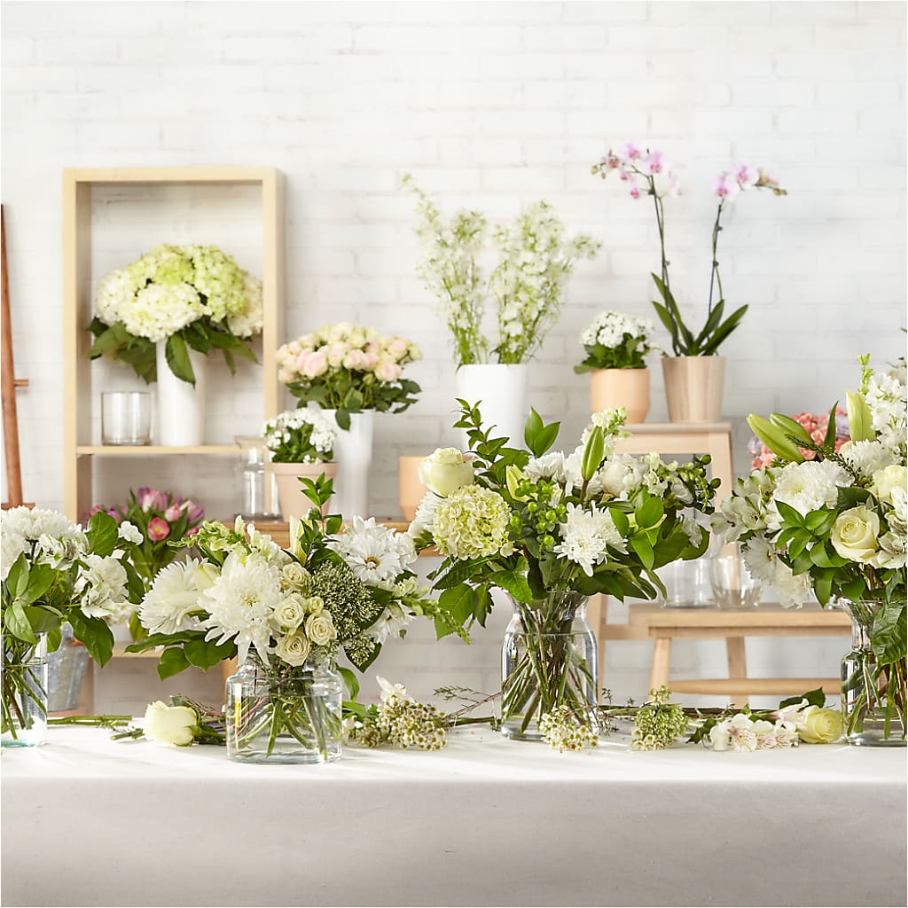 Classic Ivory – A Florist Original – FORGET ME NOT FLOWERS & GIFTS, Walnut Creek CA