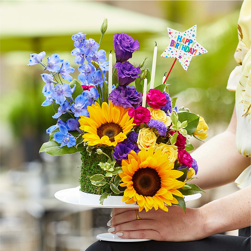 Star of the Day Floral Cake – FORGET ME NOT FLOWERS & GIFTS, Walnut Creek CA