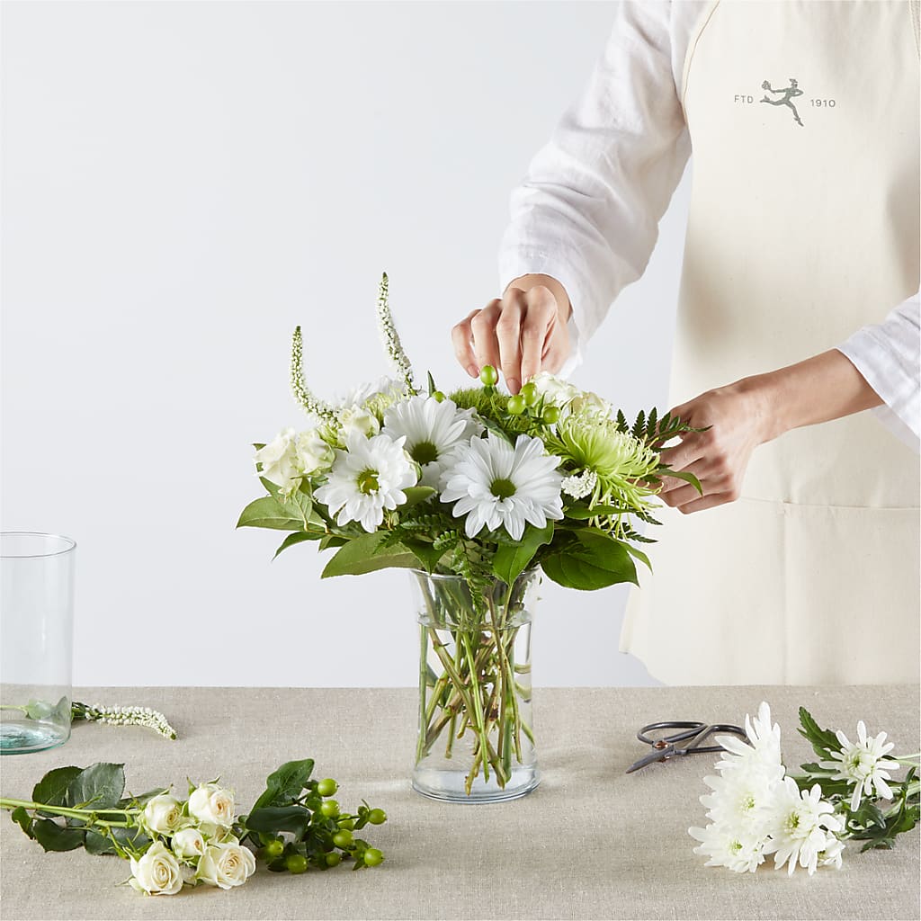 Irish Garden - A Florist Original – FORGET ME NOT FLOWERS & GIFTS, Walnut Creek CA
