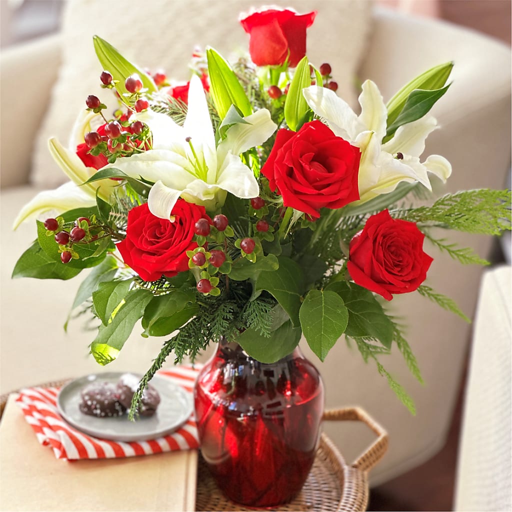Evergreen Delight Bouquet – FORGET ME NOT FLOWERS & GIFTS, Walnut Creek CA